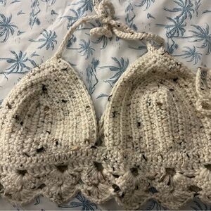 EUC Ladies Crocheted Bandaou Top 32 C Cup